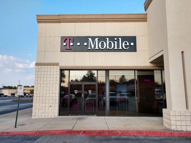1956-1994 Mt. Zion Road, Morrow, GA 30260